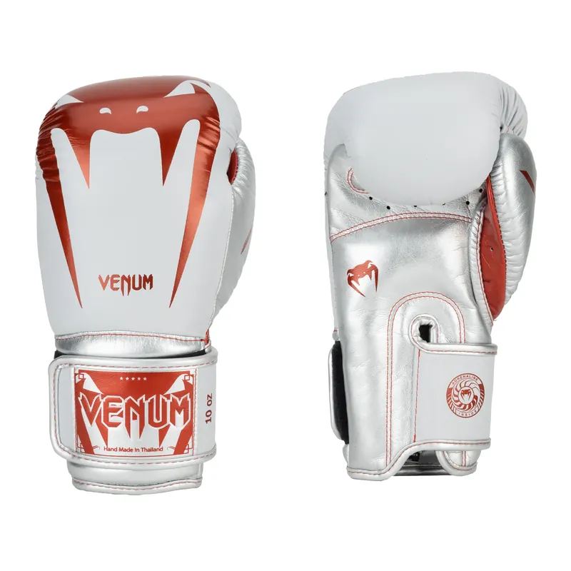 Boxerské rukavice Venum Giant 3.0 red/silver Must-Have