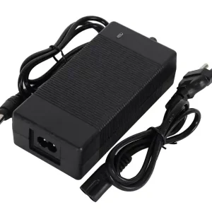 Nabíječka k elektrické koloběžce ION a RS500 (36V/2A) Must-Have