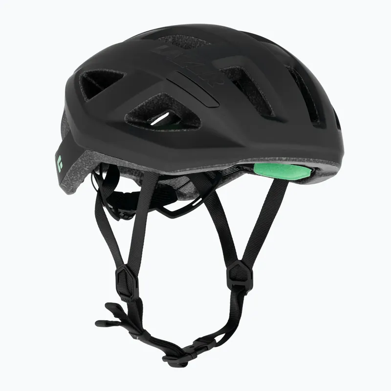 Jen Po Omezenou Doba Cyklistická helma Lazer Tonic KinetiCore matte black