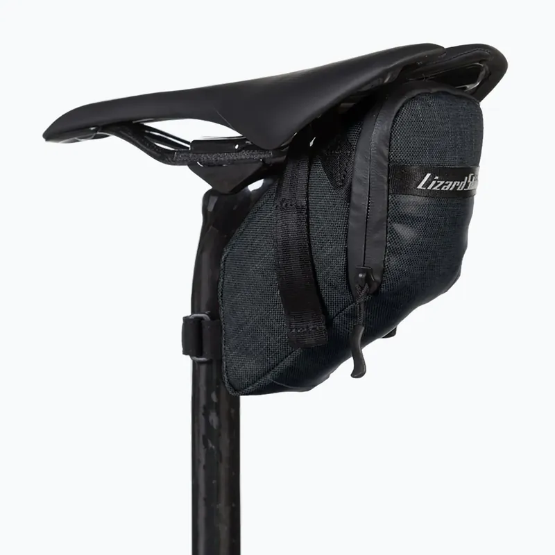 Brašna na kolo Lizard Skins Cache Saddle 0,8 l jet black Přímo Od Výrobce