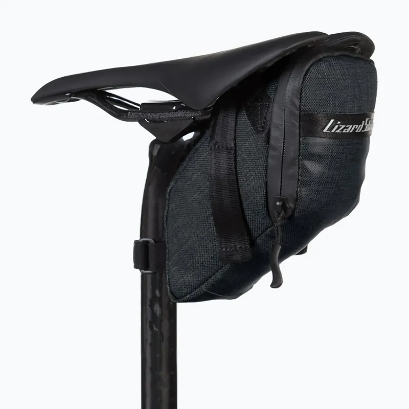 Brašna na kolo Lizard Skins Cache Saddle 1,1 l jet black Expresní Doručení