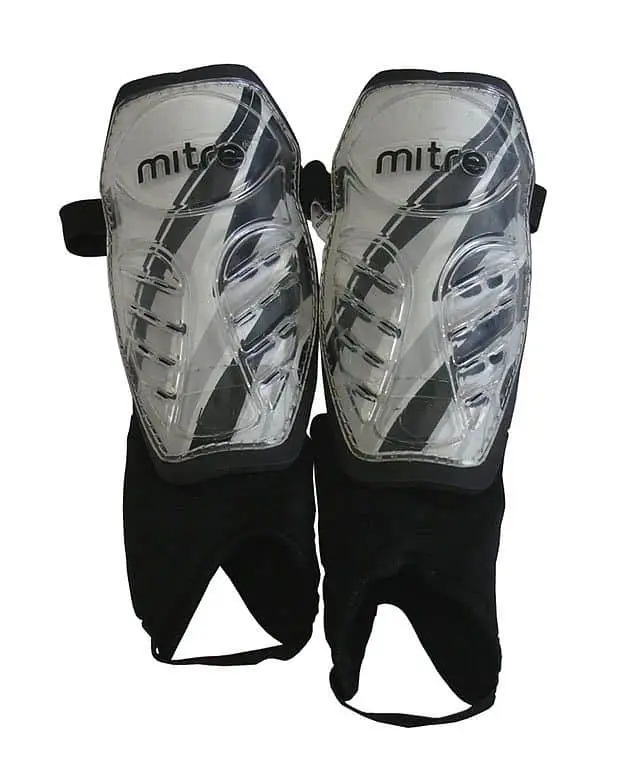 MITRE F2808-L Fotbalové chrániče holení velikost L Nakupujte Hned