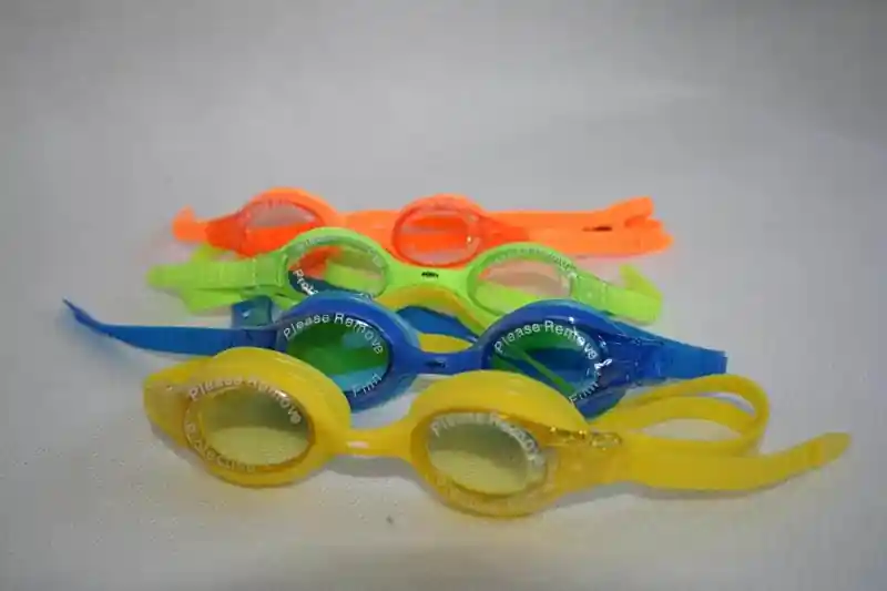 Objednat Nyní Plavecké brýle EFFEA JR SILICON 2612