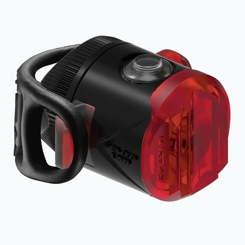 Aktuální Lezyne Femto USB Drive zadní světlo na kolo černé