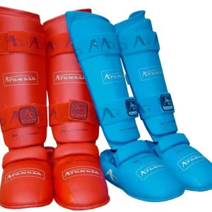 Chrániče holení a nártů na karate Arawaza WKF approved Expresní Doručení