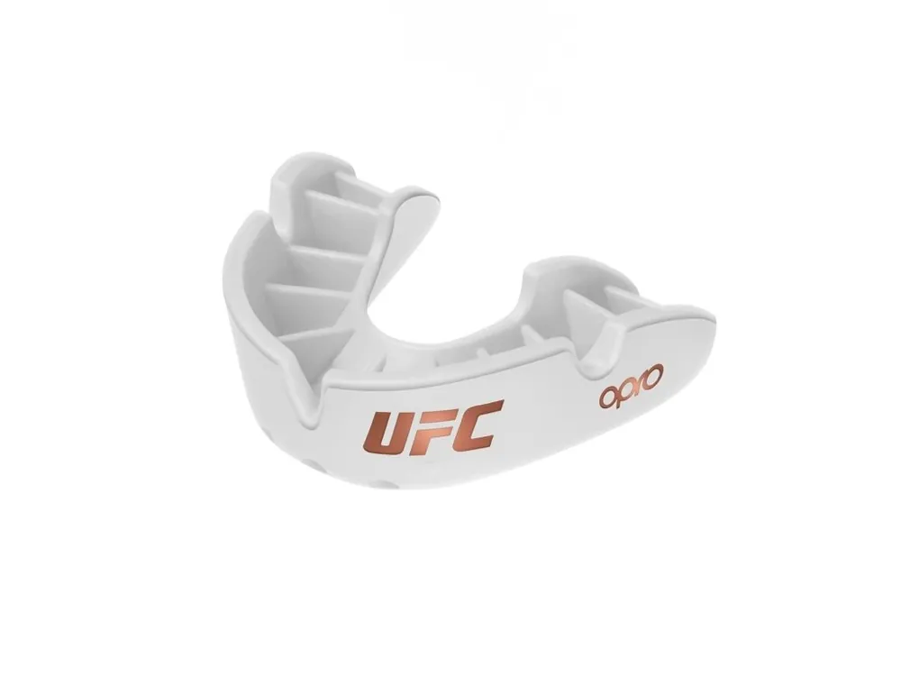 Zlevněný OPRO UFC CHRÁNIČ ZUBŮ JUNIOR BRONZE